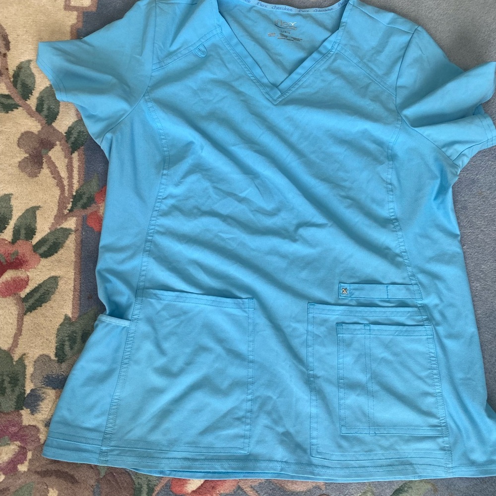Scrub top